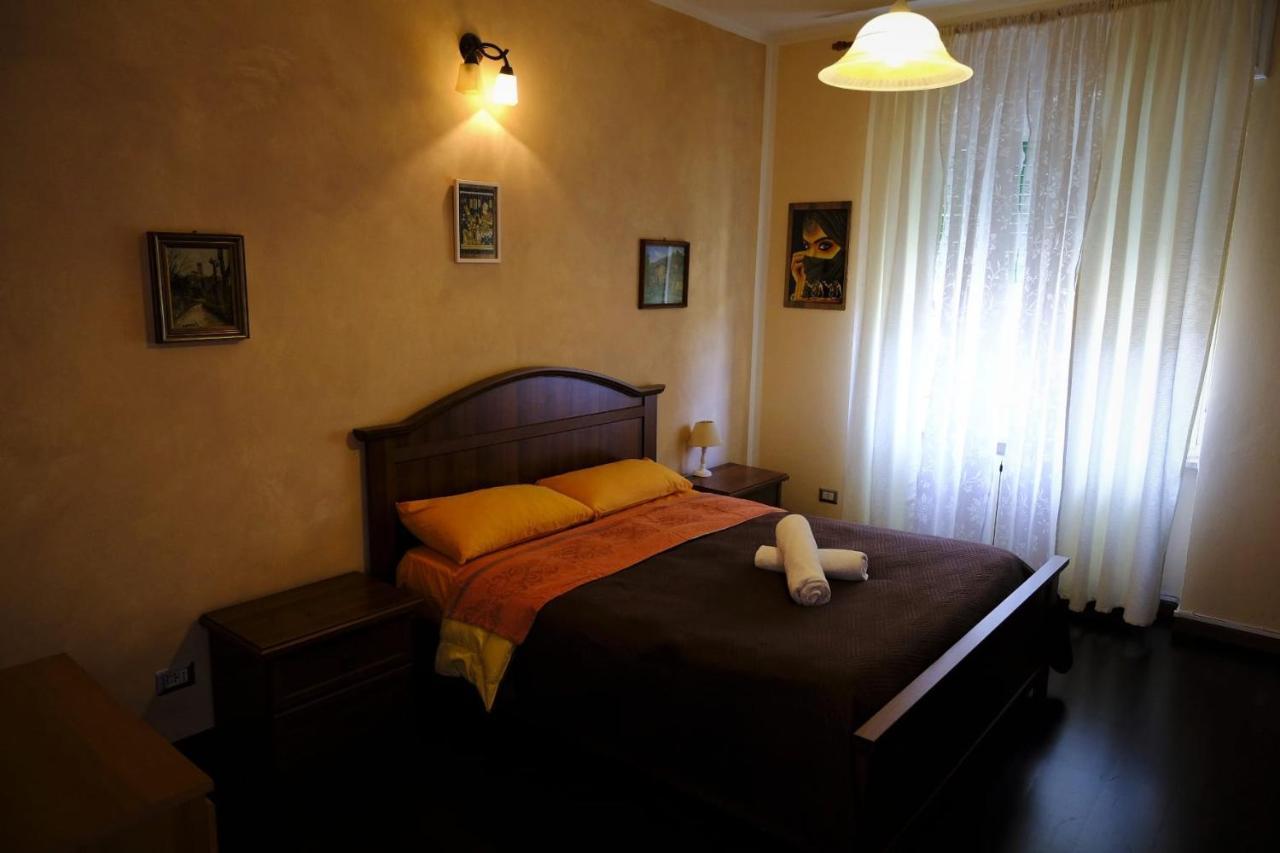 Appartamento Con Tre Camere - Zona Centrale Alessandria Exterior foto